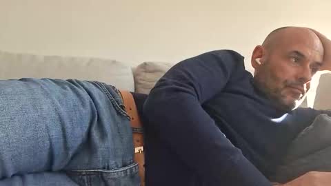 honeydaddyforyou online show from December 2025 01:28:01 PM