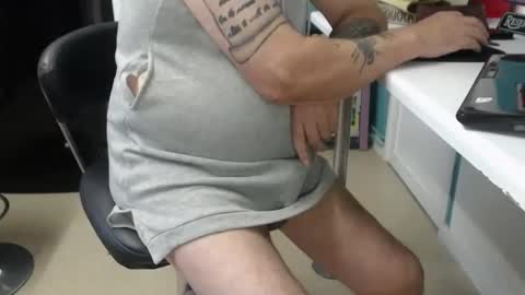 Snapshot of honeymaster290 chatting on December 2024 11:23:02 AM honeymaster290 online show from December 2024 11:23:02 AM