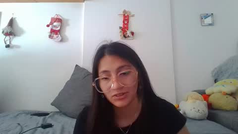 Mila K online show from December 2025 08:02:02 PM