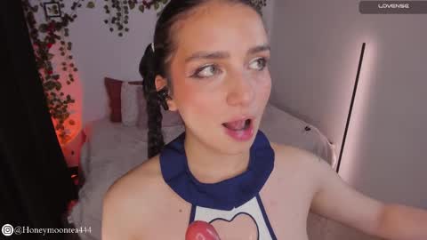       online show from February 2025 11:44:02 PM