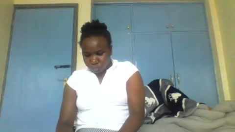 Honeymuny online show from November 2025 12:25:01 PM