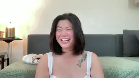 Snapshot of honeysunshineneko chatting on July 2026 03:16:02 PM HoneySunshineNeko online show from July 2026 03:16:02 PM