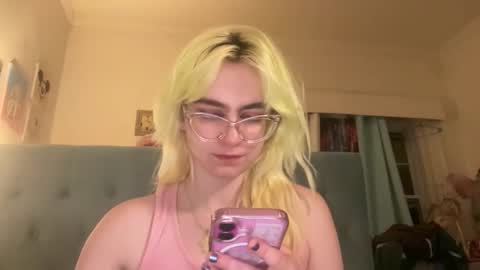 Emi Rose online show from February 2026 05:50:01 AM