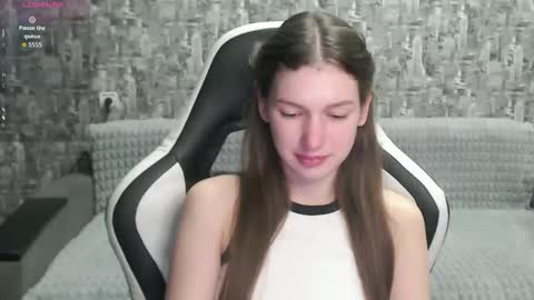 Nancy online show from September 2025 01:04:01 PM