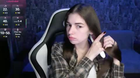 Nancy online show from October 2025 09:10:01 AM