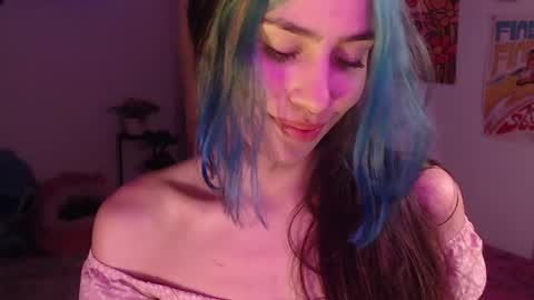 Snapshot of honeyypeaach chatting on December 2024 02:31:01 AM    online show from December 2024 02:31:01 AM