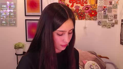 Snapshot of honeyypeaach chatting on September 2025 10:14:02 PM    online show from September 2025 10:14:02 PM