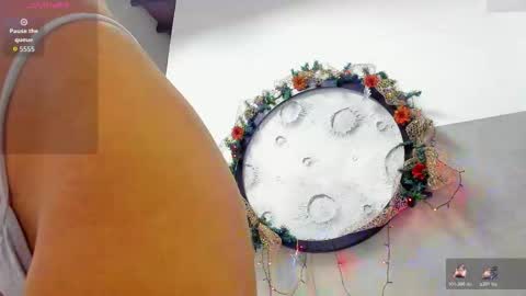 honnyy_23 online show from December 2025 07:41:02 PM