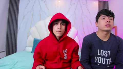 hoot_booys_ online show from April 2026 08:50:01 PM