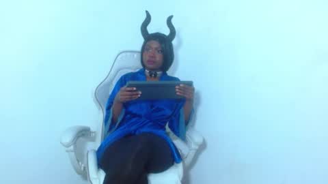 Emily online show from February 2026 09:09:02 AM