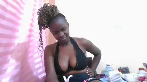 hope_terry online show from November 2025 08:52:02 AM