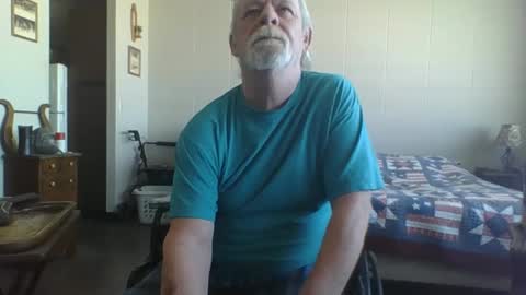 Snapshot of hormonemonster27 chatting on January 2025 06:15:01 PM Hormone Monster online show from January 2025 06:15:01 PM