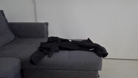 Oliver Saints online show from December 2025 09:42:02 PM