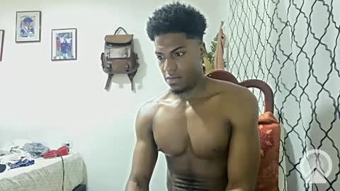 Snapshot of horneyguy2399 chatting on January 2025 04:36:02 AM sugarbaby online show from January 2025 04:36:02 AM