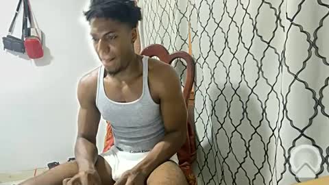 Snapshot of horneyguy2399 chatting on March 2025 06:43:02 PM sugarbaby online show from March 2025 06:43:02 PM