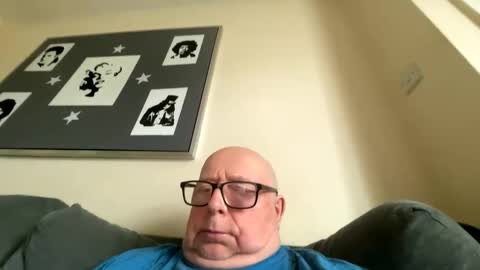Snapshot of horny_147 chatting on May 2026 08:21:01 AM Cum suck Me off online show from May 2026 08:21:01 AM