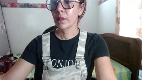 Snapshot of horny_and_daring chatting on May 2026 08:05:02 PM horny and daring online show from May 2026 08:05:02 PM