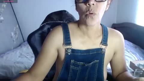 Snapshot of horny_and_daring chatting on June 2026 12:24:02 PM horny and daring online show from June 2026 12:24:02 PM