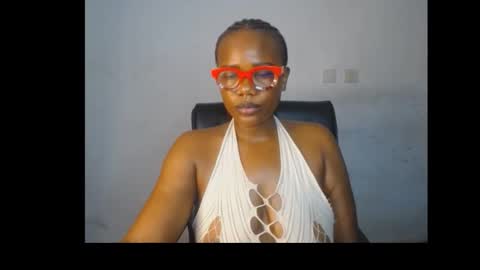 Snapshot of horny_chubby22 chatting on February 2026 02:54:01 AM Mira online show from February 2026 02:54:01 AM
