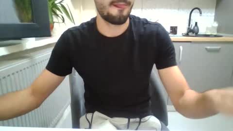 Snapshot of horny_couple9600 chatting on September 2025 10:43:01 PM horny_couple9600 online show from September 2025 10:43:01 PM