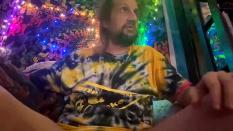 Snapshot of horny_hippie420 chatting on December 2024 03:37:02 AM Horny Rockstar420 online show from December 2024 03:37:02 AM