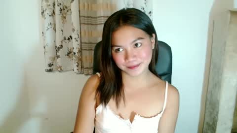 Snapshot of horny_nathalia chatting on June 2026 02:33:01 PM horny_nathalia online show from June 2026 02:33:01 PM