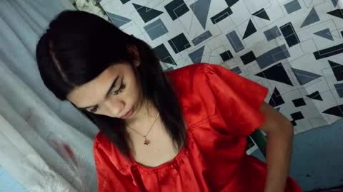 Rhiana online show from March 2026 10:32:02 AM