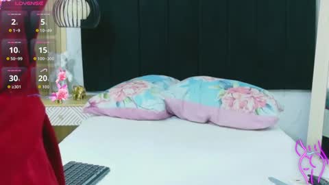 Khloe  online show from July 2026 12:23:01 PM