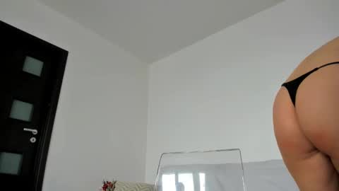 Emma online show from February 2025 08:38:01 AM