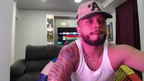 hornygirl_20000 online show from November 2025 12:33:01 AM