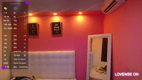 Snapshot of hornyhousekeeper_ chatting on March 2025 12:22:01 PM Valentina online show from March 2025 12:22:01 PM
