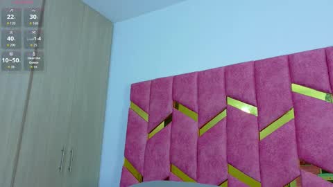 Snapshot of hornyhousekeeper_ chatting on November 2025 12:27:02 PM Valentina online show from November 2025 12:27:02 PM