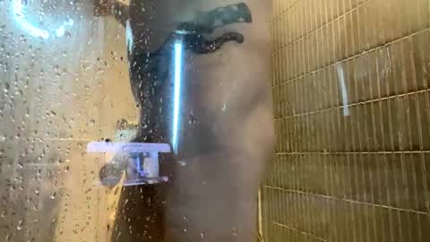 Snapshot of hornyhumpers chatting on February 2025 12:32:01 AM Hornyhumper online show from February 2025 12:32:01 AM