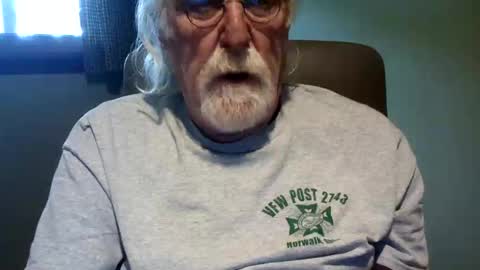 Snapshot of hornyinohio9 chatting on May 2026 12:22:02 PM HornyInOhio9 online show from May 2026 12:22:02 PM