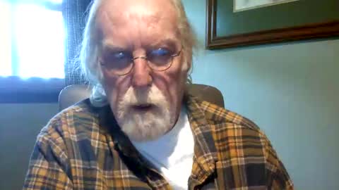 Snapshot of hornyinohio9 chatting on May 2026 12:01:01 PM HornyInOhio9 online show from May 2026 12:01:01 PM