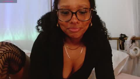 Snapshot of hornylittlehoney chatting on January 2025 09:05:01 AM Horny Little Honey online show from January 2025 09:05:01 AM