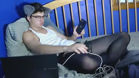 Snapshot of hornymanwhore2 chatting on September 2025 11:16:01 PM hornymanwhore2 online show from September 2025 11:16:01 PM