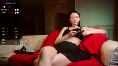 Snapshot of hornymoon666 chatting on November 2025 10:21:01 PM Hornymoon Moona online show from November 2025 10:21:01 PM