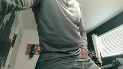 Snapshot of hornyone21x chatting on December 2024 11:19:01 PM hornyone21x online show from December 2024 11:19:01 PM