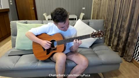 Snapshot of hornypuca chatting on October 2025 04:27:01 PM Puca Tam online show from October 2025 04:27:01 PM