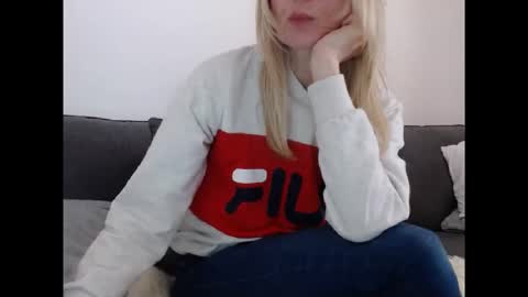 Snapshot of hornyssima chatting on May 2026 02:24:02 PM Hornyssima online show from May 2026 02:24:02 PM