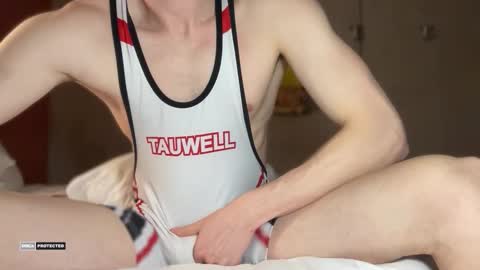 hornytwunk01 online show from March 2026 07:29:01 PM