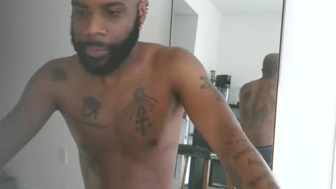 Snapshot of horus00 chatting on January 2025 01:29:01 PM Horus00 online show from January 2025 01:29:01 PM