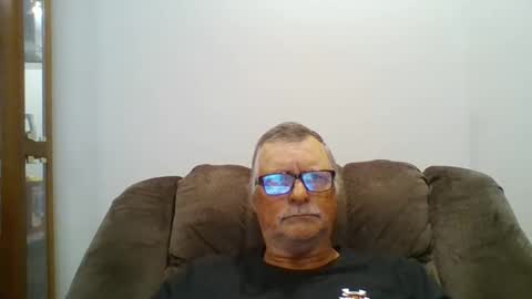 Snapshot of hot4tightholes chatting on October 2025 01:10:02 PM hot4tightholes online show from October 2025 01:10:02 PM