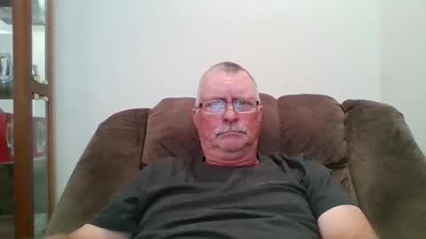 Snapshot of hot4tightholes chatting on October 2025 05:04:01 PM hot4tightholes online show from October 2025 05:04:01 PM