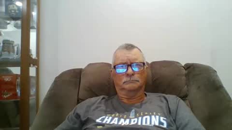 Snapshot of hot4tightholes chatting on November 2025 02:39:02 PM hot4tightholes online show from November 2025 02:39:02 PM