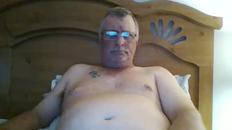 Snapshot of hot4tightholes chatting on February 2026 03:07:02 AM hot4tightholes online show from February 2026 03:07:02 AM