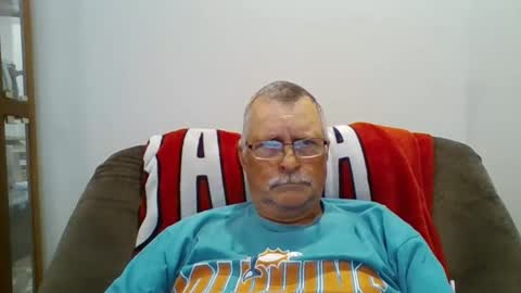 Snapshot of hot4tightholes chatting on April 2026 12:30:02 PM hot4tightholes online show from April 2026 12:30:02 PM