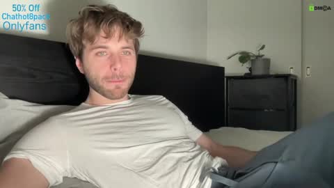 Snapshot of hot8pack01 chatting on February 2025 08:46:01 PM Edward aka Wolf online show from February 2025 08:46:01 PM