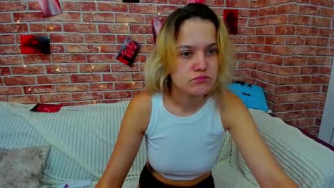 Jessica  online show from September 2025 04:23:01 AM